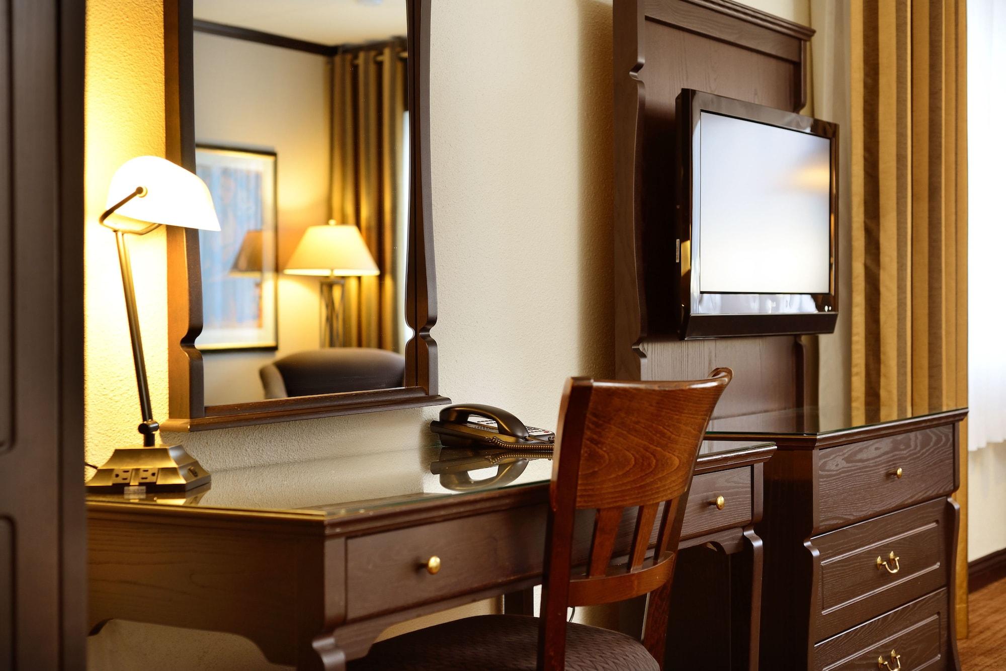Hotel Le Montagnais Chicoutimi Eksteriør bilde