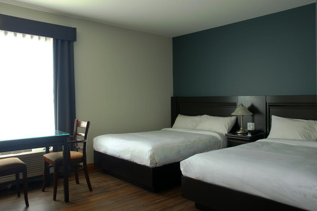 Hotel Le Montagnais Chicoutimi Eksteriør bilde