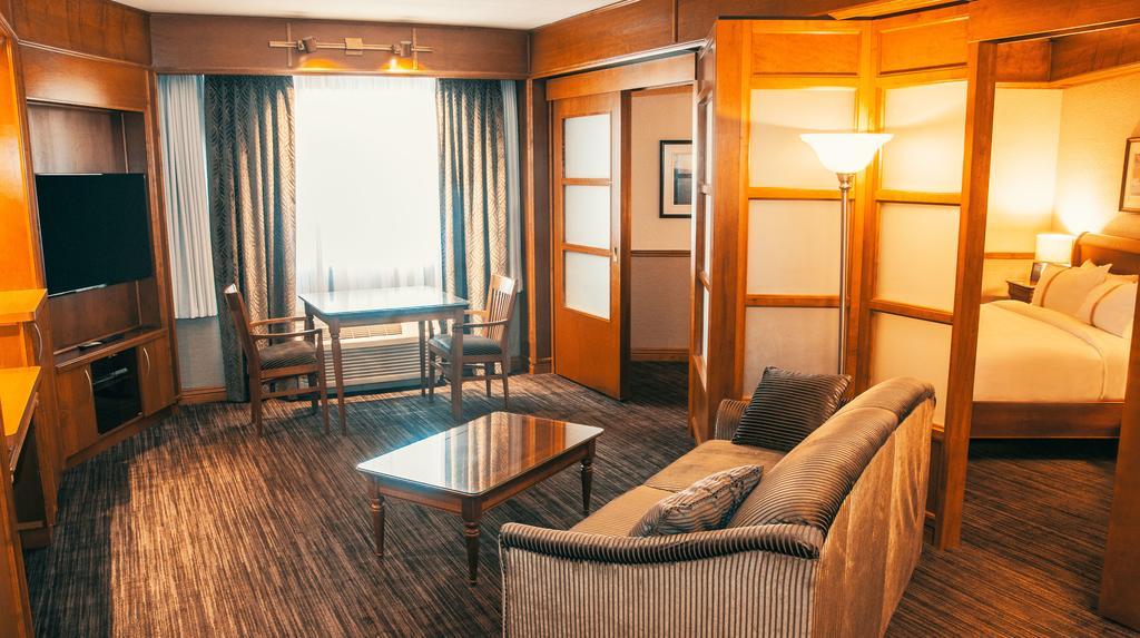 Hotel Le Montagnais Chicoutimi Eksteriør bilde