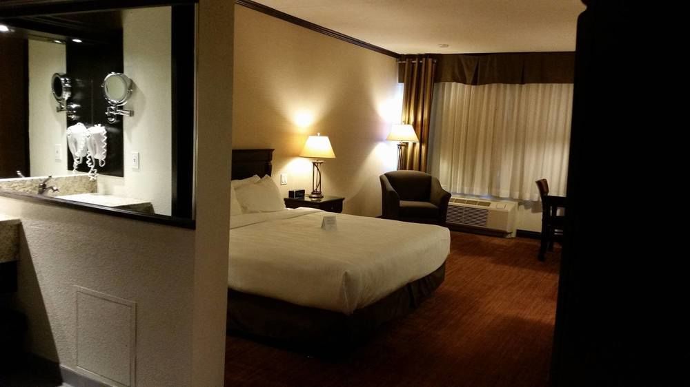 Hotel Le Montagnais Chicoutimi Eksteriør bilde