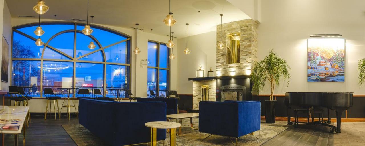 Hotel Le Montagnais Chicoutimi Eksteriør bilde
