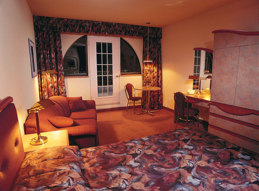 Hotel Le Montagnais Chicoutimi Eksteriør bilde